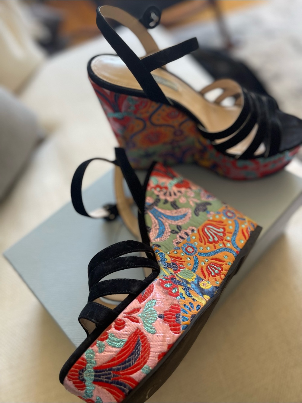 Prada Multicolor Brocade Platform Wedge Sandals Black Straps EU 40 With Box - Picture 2 of 5